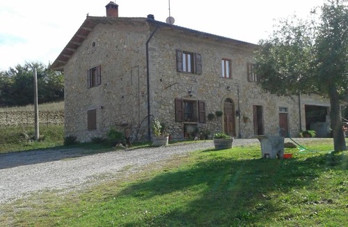 Montecatini Val di Cecina House | B&B Poderone