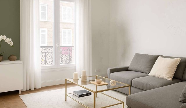 Spacious & chic flat with elevator access - Paris