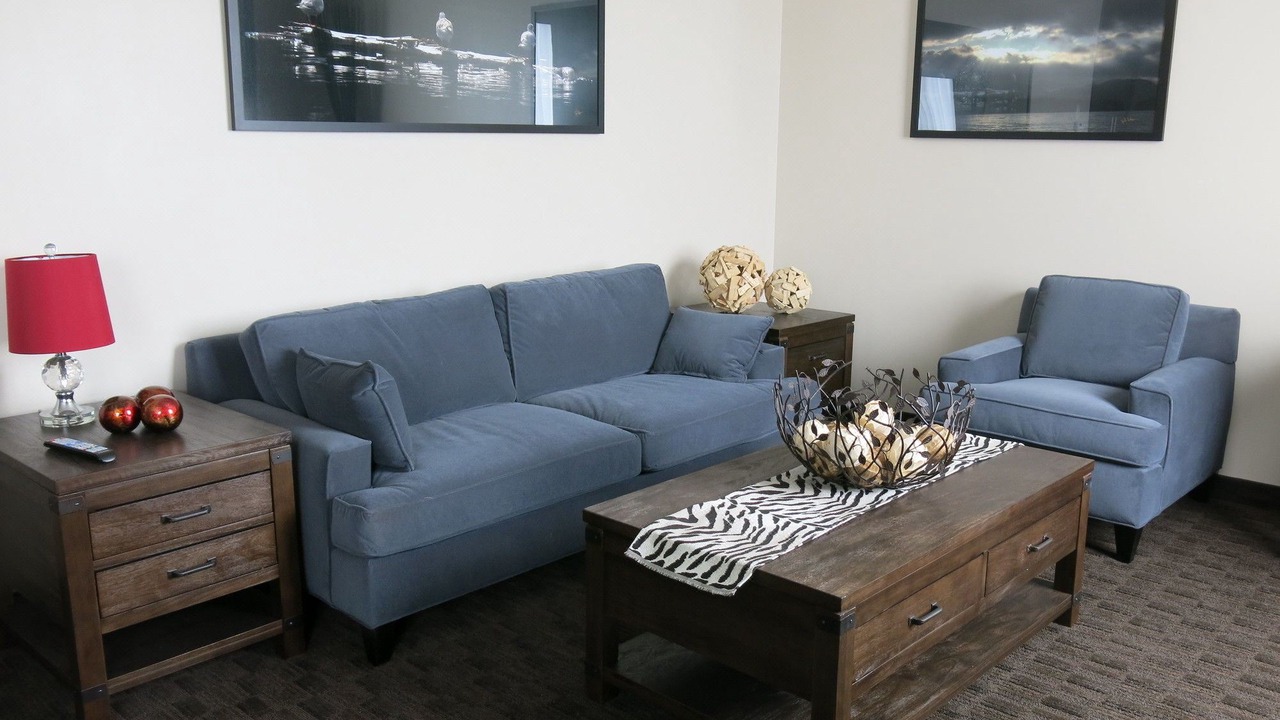 Photo of Livingroom in Lindsay