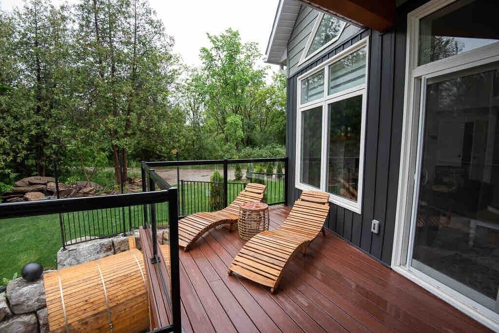Photo of Patio Balcony in Fenelon Falls